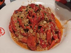 -肥肥虾庄·金牌油焖大虾(杨园滨江时代walk店)