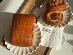 -VERIE BAKEHOUSE