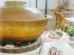 -广味炭炉鸡煲(宝业路分店)