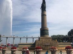 -人民防洪胜利纪念塔