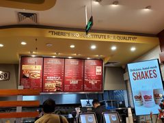 -The Habit Burger Grill 哈比特汉堡(爱琴海店)