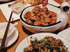 -莲餐厅·湖北菜·潜江小龙虾店(愚园路店)