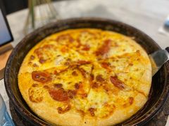 海鲜至尊比萨（芝心普通装）-必胜客(漕宝路店)