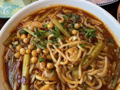 鸡肉炒米粉-那拉提之疆·新疆菜(美院店)