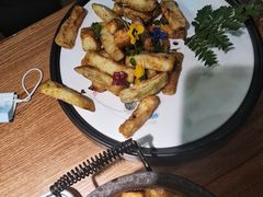 -九锅一堂酸菜鱼(石家庄先天下店)