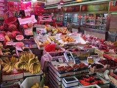 -滨海新区濒开里菜市场