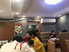 大堂-香港仔茶餐厅(凤阳店)