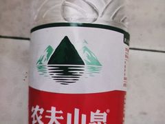 农夫山泉矿泉水-大象厨房(重庆道店)