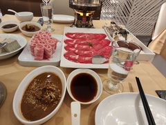 -鼎鼎香·港式火锅(北京SKP店)