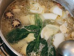 -一席地·本地鸡窝·杭帮鸡火锅(萧山银隆百货店)