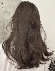 -变画·发型STUDIO