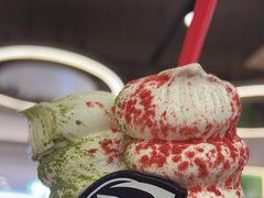 -DQ·蛋糕·冰淇淋(新玛特分店)