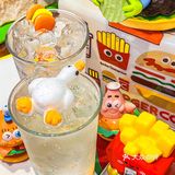 在济南提前过六一[礼花]汉堡小店可爱薯了🍔