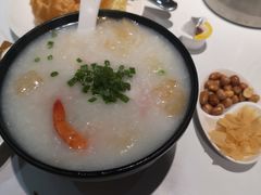 荔湾艇仔粥-粤色·老广州茶餐厅(河南商会大厦店)