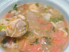 番茄香菜肉圆汤-打酱油·非遗淮扬菜(瘦西湖梅岭店)