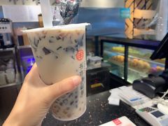 -书亦烧仙草(崇州小东街店)