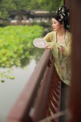-一揽芳华汉服旗袍体验馆(拙政园店)