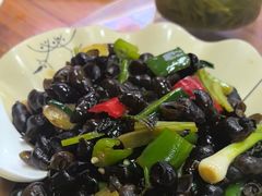 紫苏炒山坑螺-老客家美食• 竹筒饭• 河鲜(龙门永汉店)
