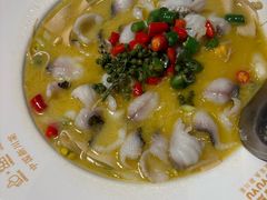 -渔语鱼新川菜Bistro(万象天地店)