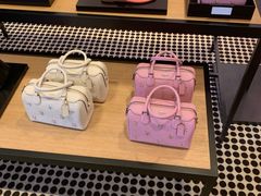 -COACH蔻驰(百联奥特莱斯广场店)
