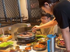 -草家酱蟹炭火烤肉店(珲春南路一店)