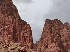 -天山神秘大峡谷