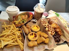 -肯德基(岱宗店)