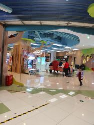 -莫莉幻想儿童乐园(郑州丹尼斯三天地店)