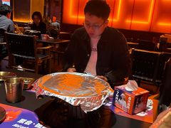 -何师烧烤·香辣蟹·川菜·30年老品牌(太古里旗舰店)
