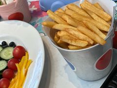 -水桶王国主题餐厅·聚会·生日派对·亲子活动·家庭套餐(亚龙湾希尔顿店)