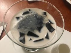 -燕庭·纯燕窝·甜品下午茶(南京西路店)
