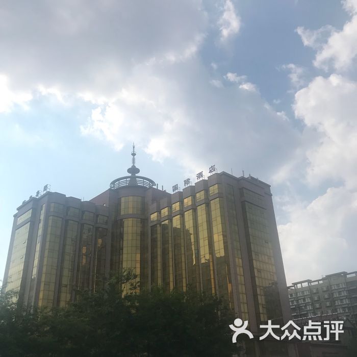 诸城杨春国际酒店洗浴图片