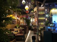 -临界音乐酒馆·小龙虾·江湖菜(华熙LIVE·鱼洞店)
