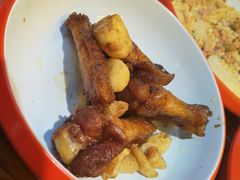 蜜汁鸡翅-老闵田螺馆·南昌市井菜·特色小吃(总店)