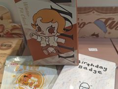 -泡泡玛特POPMART(侨福芳草地店)