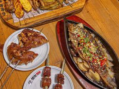 -国发烤猪手·烧烤·海鲜·吊炉(总店)