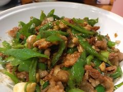 -老板很二(吉大店)