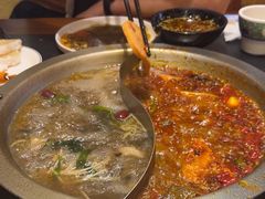 -沸炉重庆老火锅(军事博物馆店)