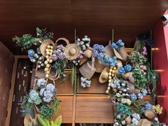 -小苍兰风铃草·礼物蛋糕(沈阳店)