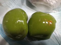 蛋黄肉松青团-许阿姨糕团店(南京总店)