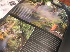 -Chom Cafe and Restaurant