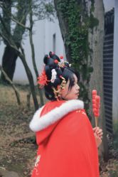-一揽芳华汉服旗袍体验馆(拙政园店)