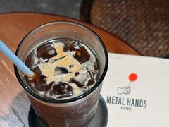 -Metal hands·铁手咖啡