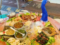 -沐毫傣泐云南菜孔雀宴•手抓饭傣味烧烤(曼听公园店)