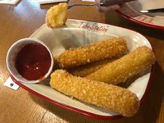 -Tube station站点比萨(王府井百货店)