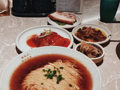 -松鹤面馆·古法焖肉面(观前店)