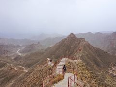 -冰沟丹霞旅游景区
