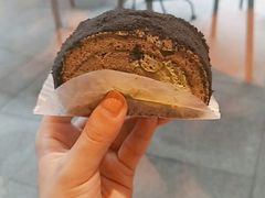 黑抹法蛋糕卷-卷心卷意·轻甜蛋糕(新光天地店)