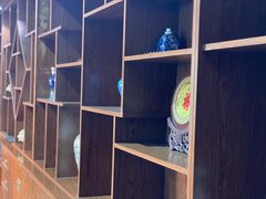 -何乡别院·中式农庄(姑婆山大道店)