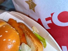 新奥尔良烤鸡腿堡-肯德基(堤口店)